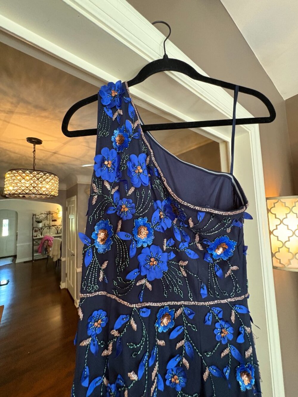 NWT Adriana Papell 3D Floral Beaded One-Shoulder A-line Gown. Size 4 - Picture 12 of 16